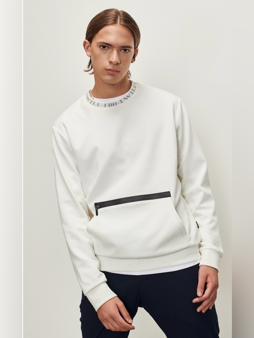 Zara Off-White Crewneck Sweatshirt with Black Zip Pocket
